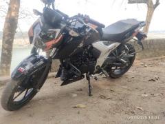 TVS Apache RTR 160 4V